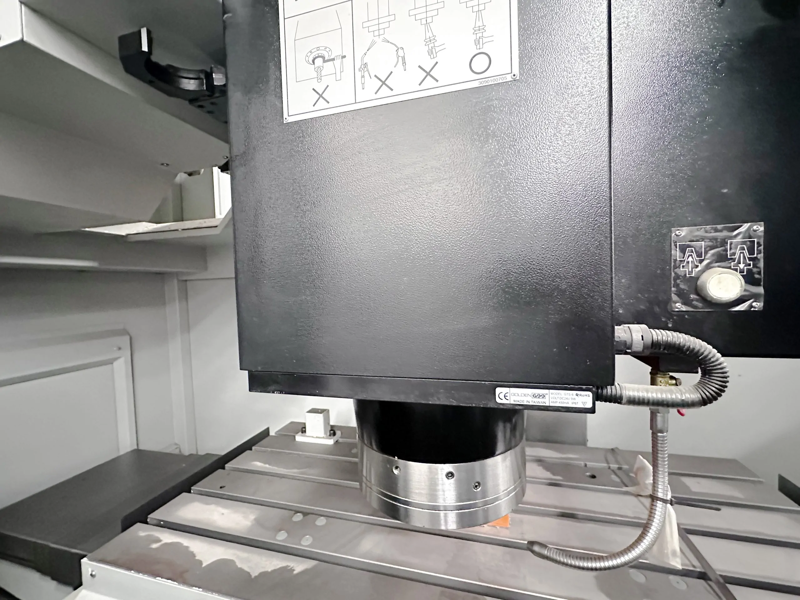 MV184E / 118O192142 - Image 8